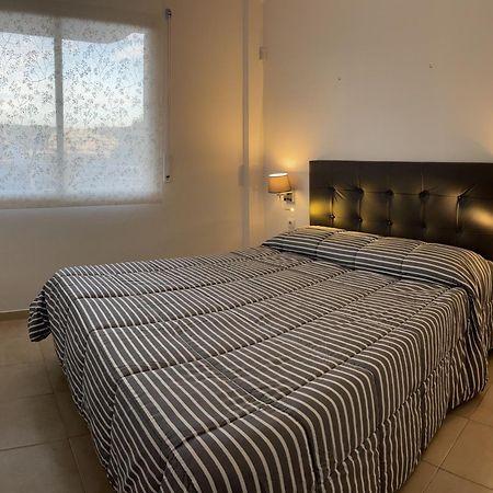 Apartment 47 Салоу Экстерьер фото