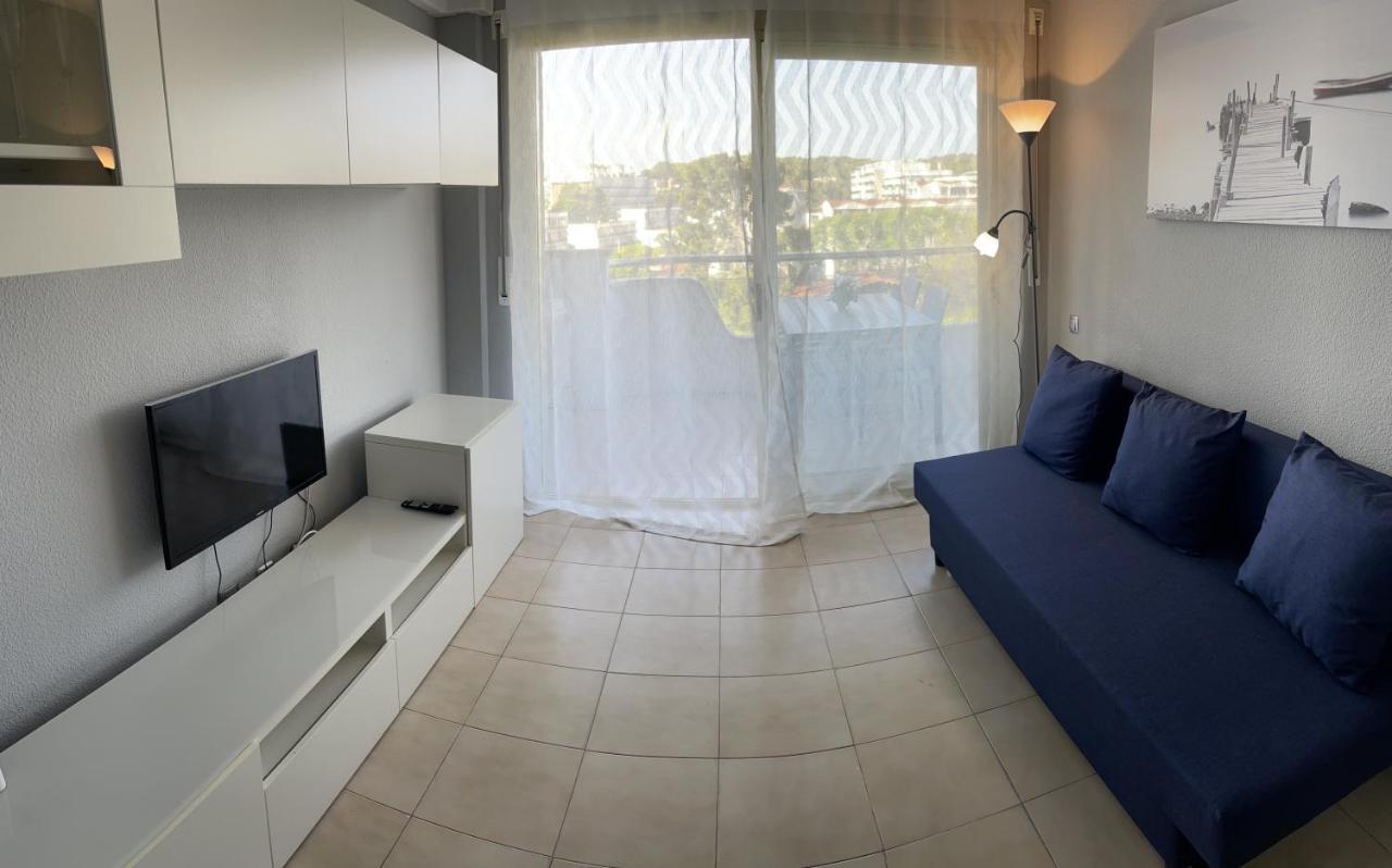 Apartment 47 Салоу Экстерьер фото